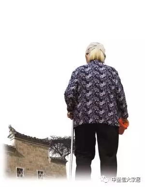 中至信家居，母亲的背影