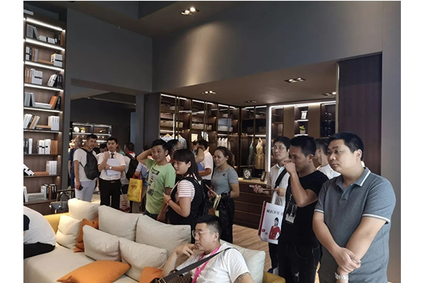 建博会完美收官，中至信携新品大放异彩！