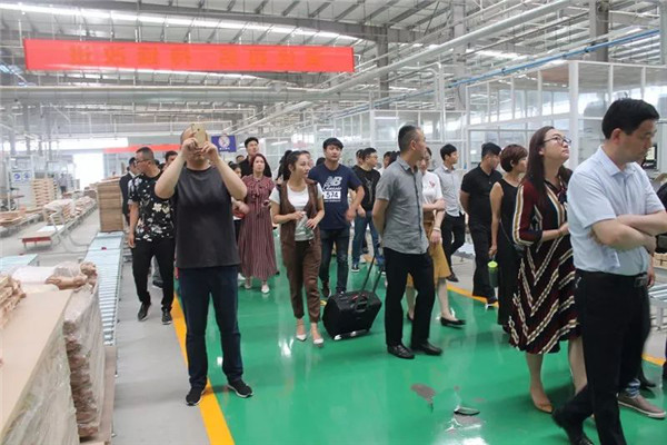 “百万优店·掘金华东”新盈利模式招商发布会圆满结束！