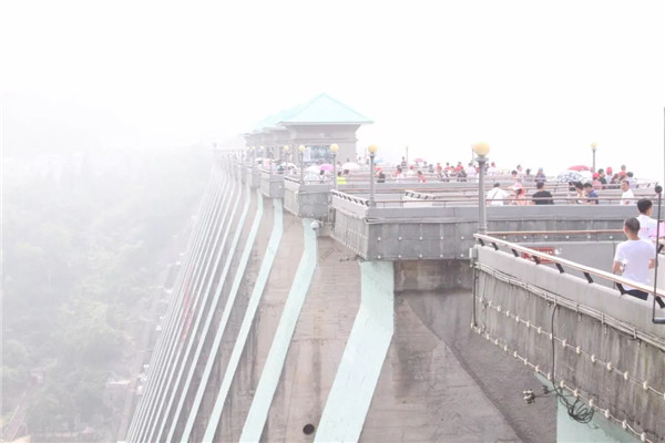 红色之旅挺进大别山——中至信橱衣柜7.1厂购会完美落幕！