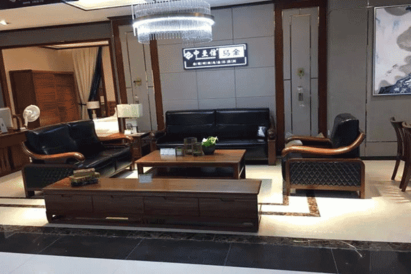 《中至信·乌金》伊犁店、郑州店元旦双双开业