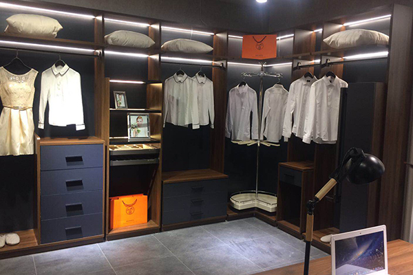 中至信广州定制家居展——摩卡定制衣柜