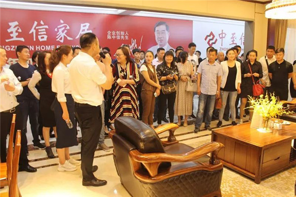 “百万优店·掘金华东”新盈利模式招商发布会圆满结束！