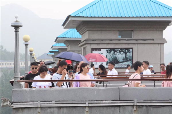 红色之旅挺进大别山——中至信橱衣柜7.1厂购会完美落幕！