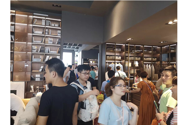 建博会完美收官，中至信携新品大放异彩！